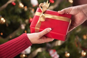 クリスマスプレゼントは予算1000円が人気 交換会で男女におすすめのギフト集 Smartlog