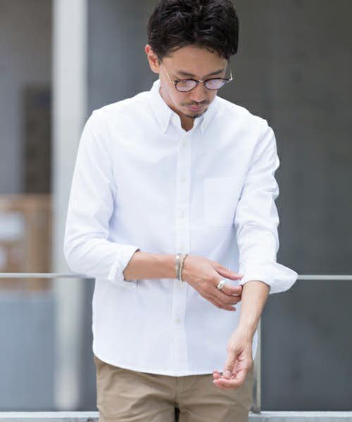 おしゃれメンズの白シャツ着こなし術 かっこいいおすすめコーデ14選 Smartlog