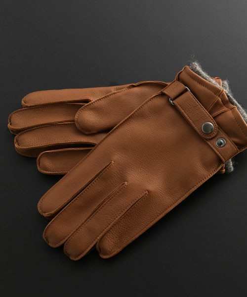 冬ファッションを上品に仕立てる。男...