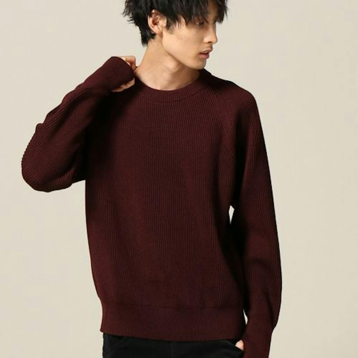 赤ニットのメンズコーデ5選 地味な冬コーデが おしゃれな着こなし に化ける Smartlog 赤ニットのメンズコーデ5選 地味な冬コーデが おしゃれな着こなし に化ける Smartlog