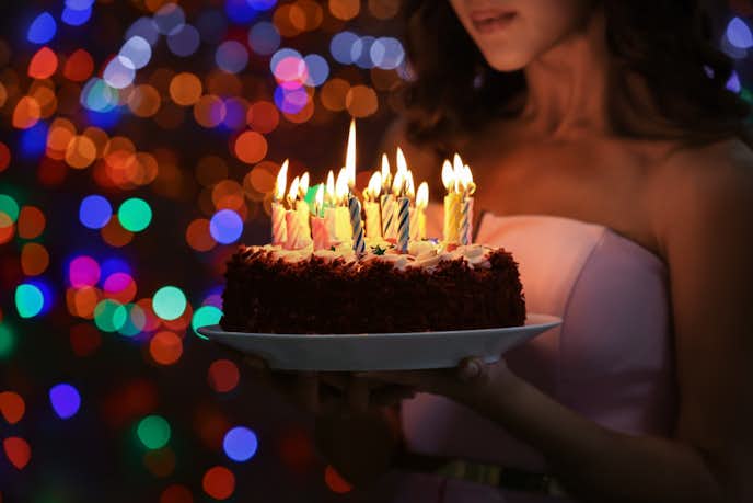 20代の女友達への誕生日プレゼントはケーキ