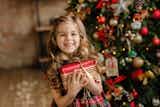 女の子が喜ぶクリスマスプレゼント｜1歳〜12歳の子供におすすめのギフト特集