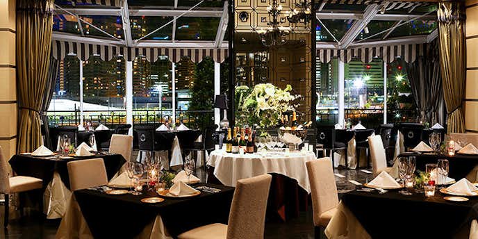 彼女が絶対喜ぶクリスマスディナー 東京と横浜の人気レストランを厳選 Smartlog 彼女が絶対喜ぶクリスマスディナー 東京と横浜の人気レストランを厳選 Smartlog