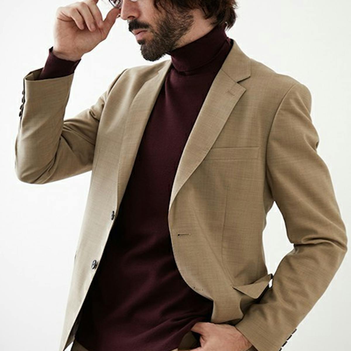 ベージュジャケットの着こなし方とは おすすめメンズコーデ術を徹底ガイド Smartlog ベージュジャケットの着こなし方とは おすすめメンズコーデ術を徹底ガイド Smartlog