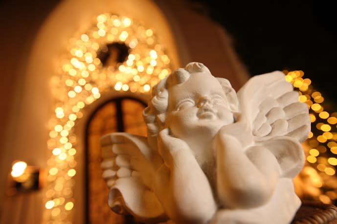 魅惑のキャンドルナイトはデートにぴったり 表参道の あの教会 が 今年もxmasイベントを開催 Smartlog