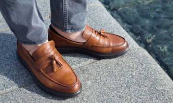 メンズ ローファーのおすすめブランドランキング21 コーデが映える人気おしゃれ靴とは Smartlog