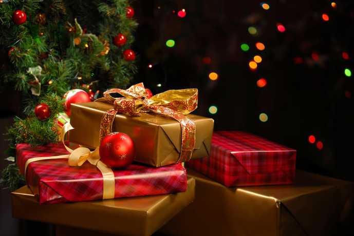 クリスマスプレゼントに“1万円以下”で購入できるブレスレット3選