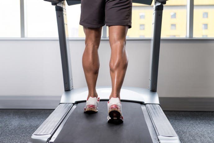 ふくらはぎの効果的な鍛え方 下腿三頭筋を鍛える筋トレ ストレッチメニューとは Smartlog
