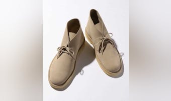 革靴履けばOKって思ってない?見た...