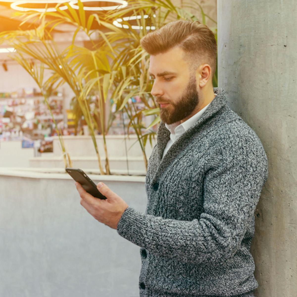 グレーのカーディガンできれいめコーデに 人気の着こなし術を徹底ガイド Smartlog グレーのカーディガンできれいめコーデに 人気の着こなし術を徹底ガイド Smartlog