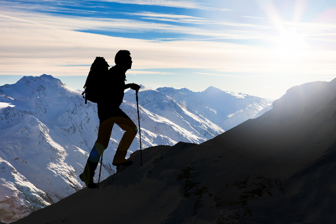 タウンユースにも最適。黒のマウンテ...