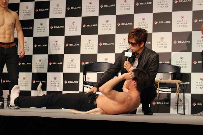 Gackt ガクト が毎日やってる筋トレメニュー イケてる筋肉を作る方法とは Smartlog