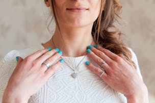 ハイブランドの小物プレゼント 女性が喜ぶ高級感抜群なプチギフトを大公開 Smartlog