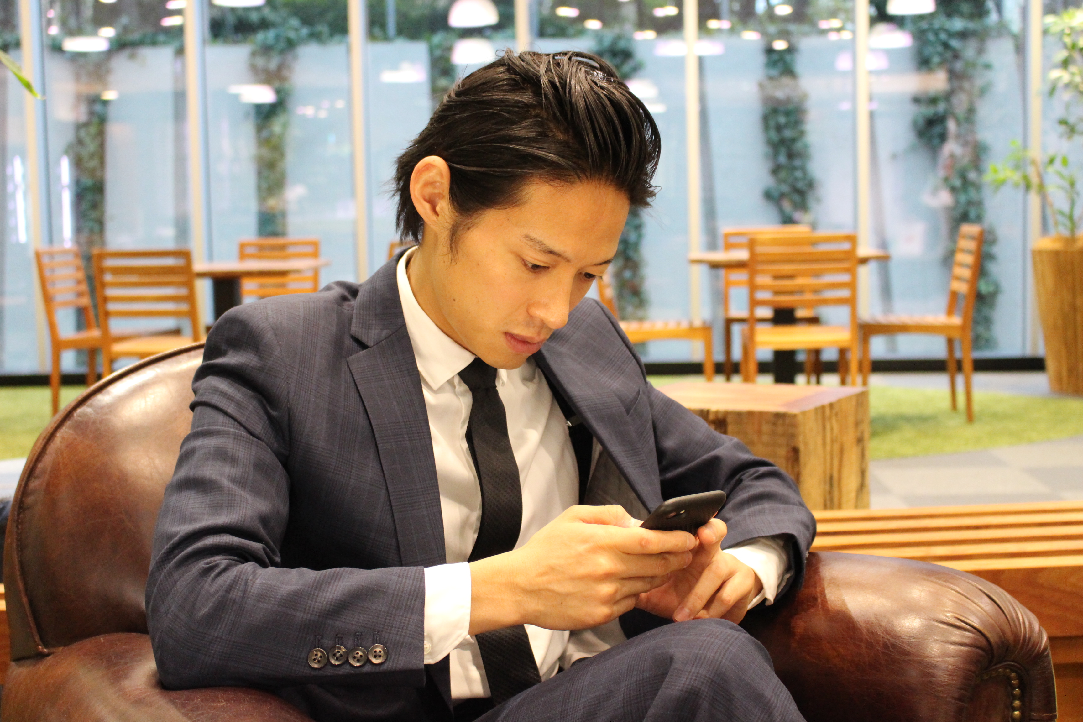 Iバチェラー久保裕丈スマホ