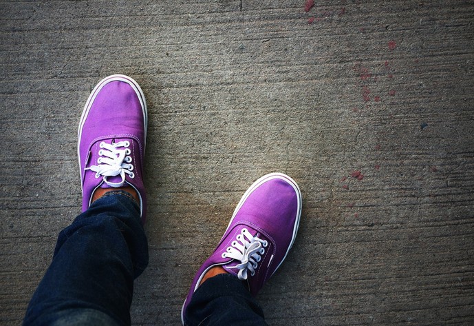 VANS(バンズ)スニーカーの魅力とは。おしゃれなメンズ人気5モデル