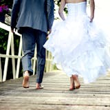 結婚記念日に両親へ贈りたいプレゼントランキ...