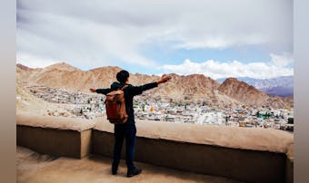 登山好き必見。Burton(バート...