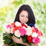 女性が喜ぶお花のプレゼントをシーン別で厳選。誕生日や記念日を一生の思い出に