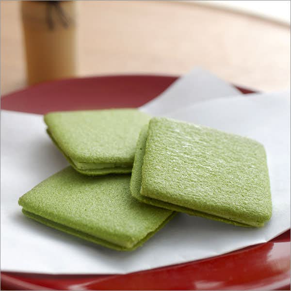 母の日のスイーツプレゼントは抹茶ラングドシャ