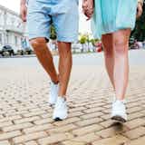 VANSの人気ペアスニーカー特集。休日の何気ないデートを特別な出来事に