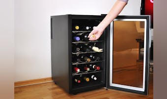 ワインセラーで上質な家飲みを。男部屋におすすめの家庭用ワイン冷蔵庫11台