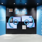 VRマリオカート、VRエヴァ操縦… 新宿に...