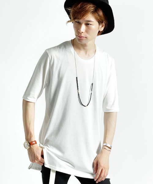 カジュアルなのに大人っぽい Uネックtシャツ 5選 Smartlog