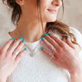 予算3万円で高貴なネックレスのプレゼントを。女性が喜ぶギフト集