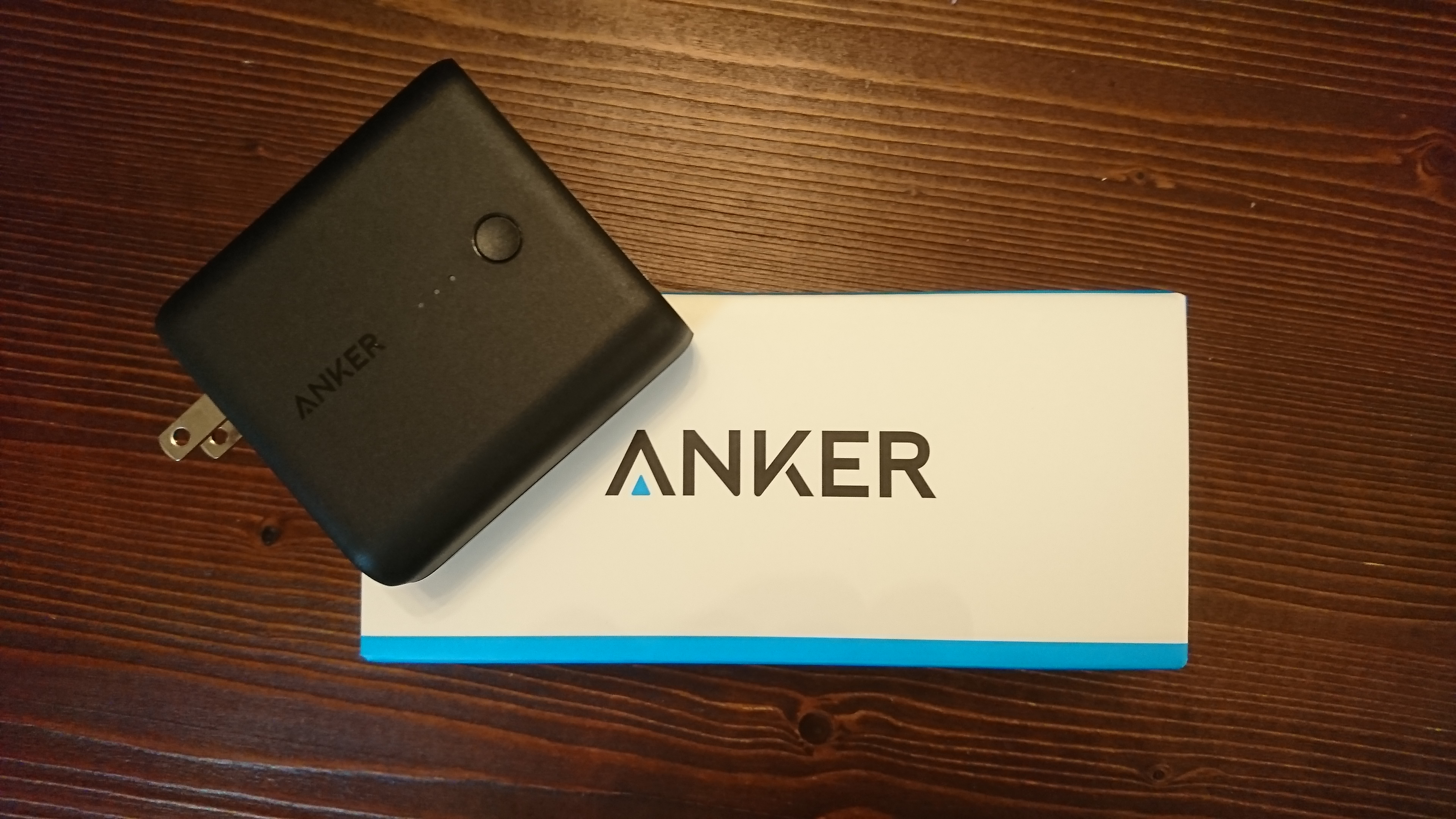 21 小型モバイルバッテリーのおすすめ8選 軽量 大容量の人気充電器を大公開 Smartlog