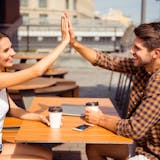 1年記念日に彼女が喜ぶプレゼント特集。2人...