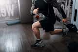 【足の筋トレ】自宅でできる下半身トレーニングメニュー特集。足腰の効果的な鍛え方とは