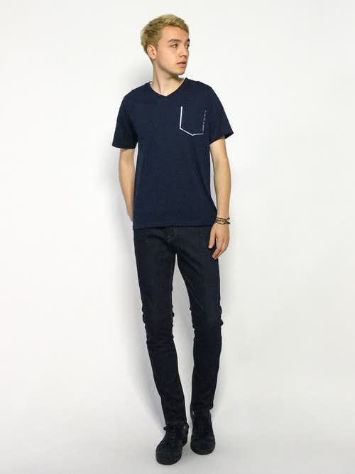 種類別 Tシャツのメンズ着こなし術 外さない鉄板コーディネートとは Smartlog 種類別 Tシャツのメンズ着こなし術 外さない鉄板コーディネートとは Smartlog