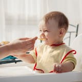 出産祝いにおすすめのスタイ6選。男の子&女...