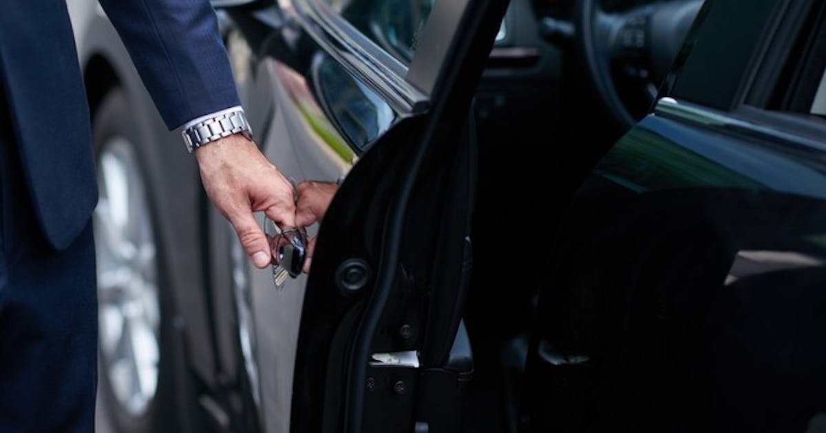 タクシーや乗用車の座席の上座 下座 マナーと車の席次を徹底公開 Smartlog タクシーや乗用車の座席の上座 下座 マナーと車の席次を徹底公開 Smartlog