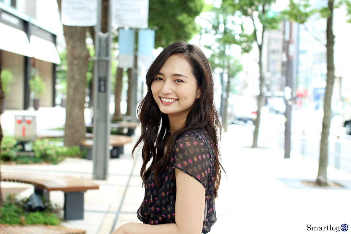 山賀琴子女優.jpg