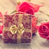 妻へ贈る結婚10周年のプレゼントランキング...