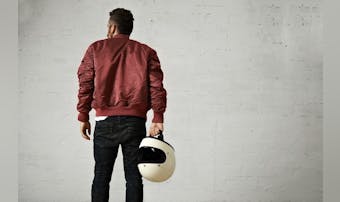 グレーニットのメンズ着こなし術 とにかくおしゃれ な冬コーディネートとは Smartlog グレーニットのメンズ着こなし術 とにかくおしゃれ な冬コーディネートとは Smartlog