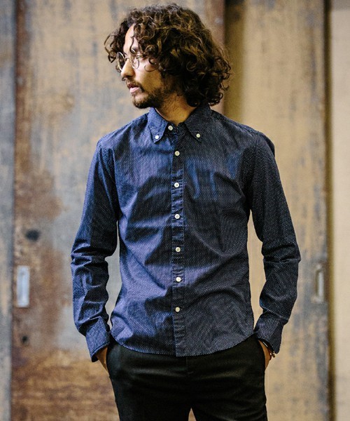 一枚着るだけ清潔感。上品なシルエッ...