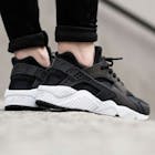 メンズ Nikeスニーカーコーデ集 10のおしゃれな着こなし術 Smartlog メンズ Nikeスニーカーコーデ集 10のおしゃれな着こなし術 Smartlog