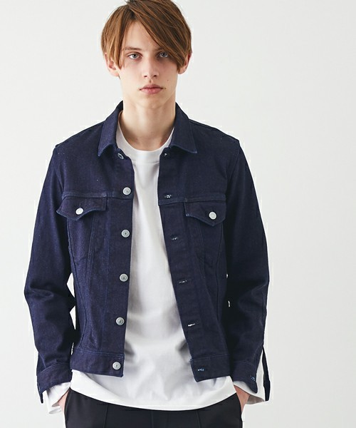 秋コーデの主役級アイテム。春先にも...