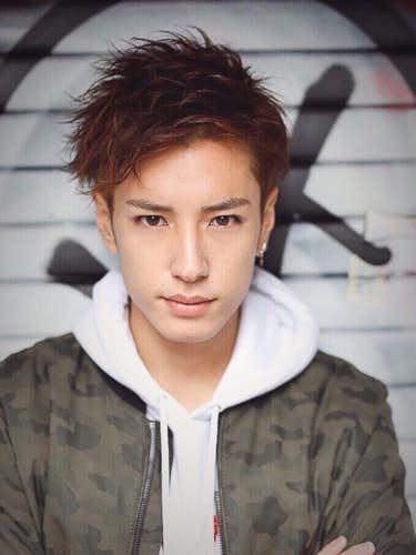 アシメヘアスタイル特選 キレがあるメンズ髪型22種類 セット方法 Smartlog アシメヘアスタイル特選 キレがあるメンズ髪型22種類 セット方法 Smartlog