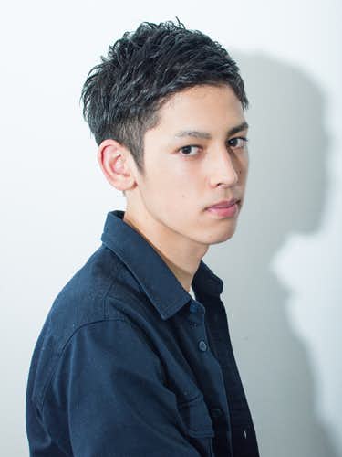 アシメヘアスタイル特選 キレがあるメンズ髪型22種類 セット方法 Smartlog アシメヘアスタイル特選 キレがあるメンズ髪型22種類 セット方法 Smartlog