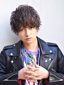 56346ef6e74b011a5d867a189834c5b5-1-e1456058588103-375x500