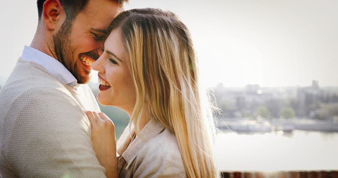 O型女性の恋愛傾向って 社交的で人気な性格から相性の良い血液型を紹介 Smartlog O型女性の恋愛傾向って 社交的で人気な性格から相性の良い血液型を紹介 Smartlog