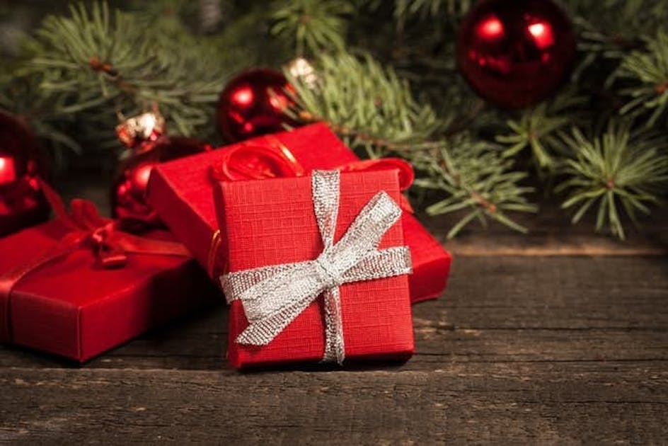 クリスマスプレゼントに2人で揃えるペアアクセサリー特集 Smartlog