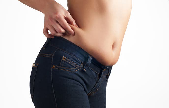 女性 お腹の脂肪を落とす方法 短期間で痩せる効果的なメニューとは Smartlog