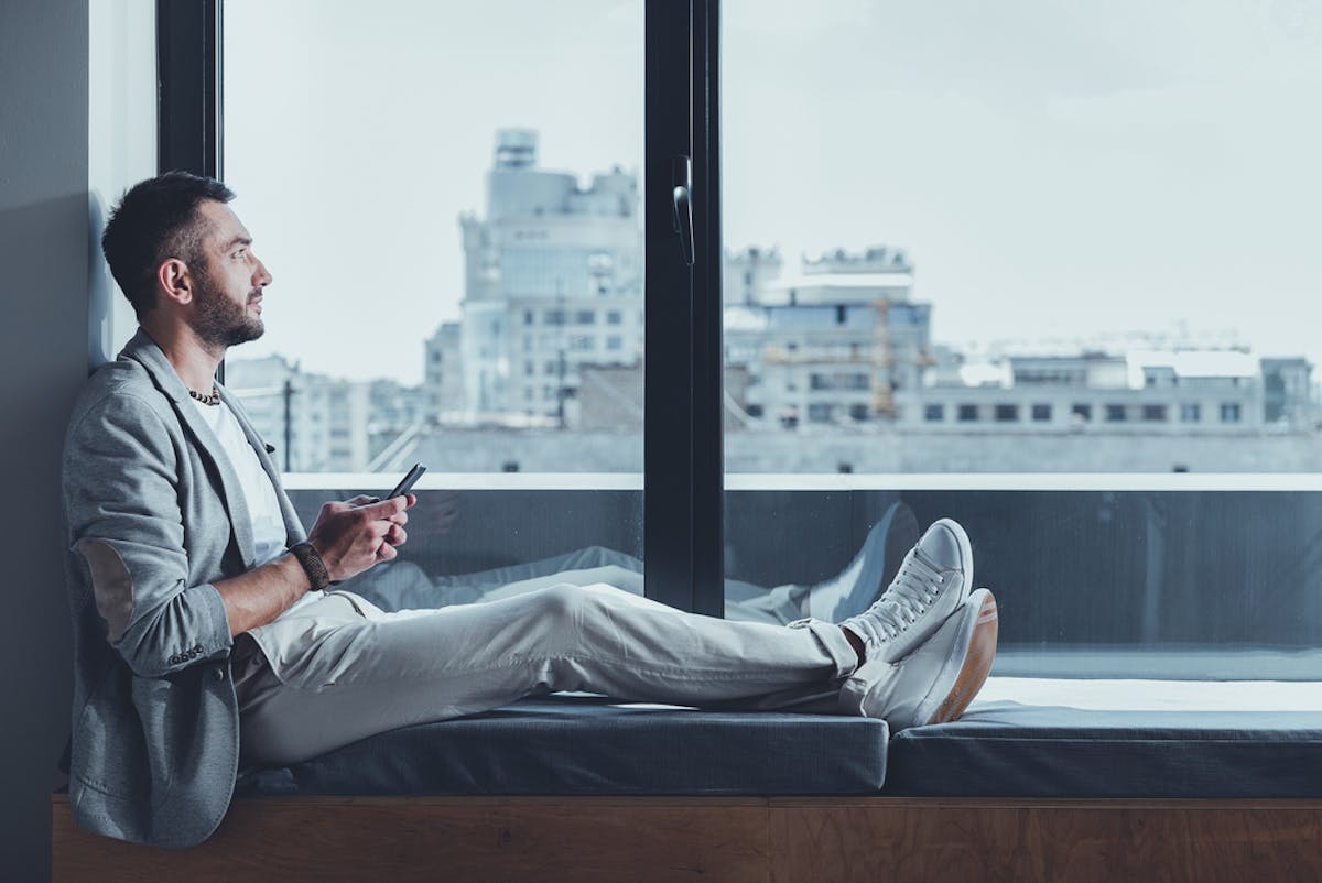 既読スルーとは 既読無視する人の心理と理由 Lineの返信がない時の対処法とは Smartlog 既読スルーとは 既読無視する人の心理と理由 Lineの返信がない時の対処法とは Smartlog