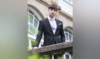 結婚式の正解コーデはこれ!スーツ以...