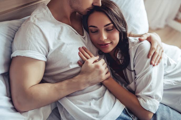 男好きな女性はモテる 男遊びに慣れてる女の特徴と心理を大公開 Smartlog 男好きな女性はモテる 男遊びに慣れてる女の特徴と心理を大公開 Smartlog