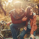 男性が「本当に好きな人」に見せる態度の特徴...